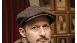 『イン・ザ・ベッドルーム』の監督・脚本のトッド・フィールド、『アンカーウーマン』の脚本を手がけた作家のジョーン・ディディオンと、共同脚本執筆へ