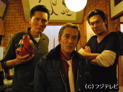 深夜も踊る大捜査線 が復活 スリーアミーゴスに代わって寺島進 松重豊 高杉亘のコワモテ3人衆が出演 シネマトゥデイ