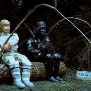 ブッシュがジェダイ!『スター・ウォーズ』爆笑エピソードが満載!ルーカスもギリギリ公認!?