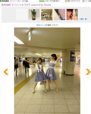 AKB柏木由紀＆高橋みなみが「ギンガムチェック」の衣装で東京駅に出没！も、おじさんたちはスルー