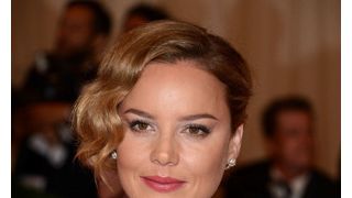美人女優アビー・コーニッシュ、フェデリコ・フェリーニの恋人役に