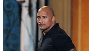 『ワイルド・スピード』6作目を撮影中のドウェイン・ジョンソン　盗み目的でセットに入り込んだ若者を追い払う