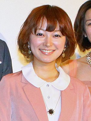 妊娠 再婚の市井紗耶香 出産は来年4月過ぎ ブログで明かす シネマトゥデイ