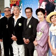 地井武男さん、石原裕次郎さんの手形も登場!日活100周年に宍戸錠、藤竜也ら230人の俳優&スタッフが集結!