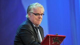 ベネチア映画祭でまさかのハプニング!賞を取り違え審査委員長マイケル・マン監督も赤面