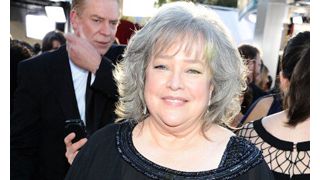 両乳房切除手術を受けていた…乳がんと診断されたキャシー・ベイツ