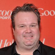 「モダン・ファミリー」のキャメロン、相手チームのファンと口論して野球場から追い出される