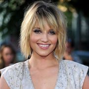 ダイアナ・アグロン、「glee」降板との報道を否定
