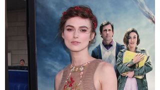 『アンナ・カレーニナ』の撮影中は役から抜け出せなかったキーラ・ナイトレイ プライベートでも不機嫌に