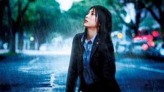 竹内結子、ずぶ濡れ!愛か狂気か!? 衝撃のビジュアル公開!