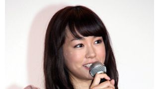 桐谷美玲、向井理と中山美穂の大人の恋に胸キュン!