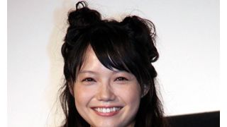 岡田准一&宮崎あおいの夫婦愛に観客も太鼓判!強い絆に宮崎もうっとり?