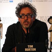 ティム・バートン監督、ディズニーをクビになった過去に触れる