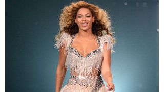 ビヨンセ、スーパーボウルのハーフタイムショーに決定!