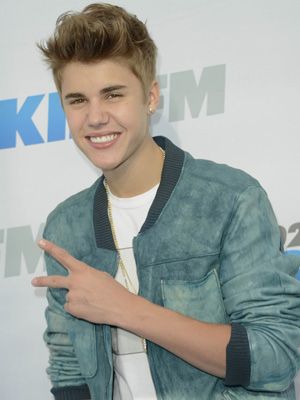 アディダスneoの顔になったジャスティン ビーバー インターネットで宝探しを敢行 シネマトゥデイ