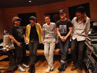 小田和正、MONKEY MAJIKとクリスマスソングで初コラボ！　復興支援に対する熱い思いに共感