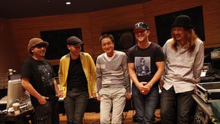 小田和正、MONKEY MAJIKとクリスマスソングで初コラボ！　復興支援に対する熱い思いに共感