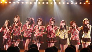 解体のAKB48チーム4涙の千秋楽！絆は一生途切れず・・・