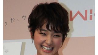 剛力彩芽、大切な人にクリスマスプレゼントあげたい