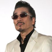 草なぎ剛は男の中の男!宇崎竜童がベタ褒め
