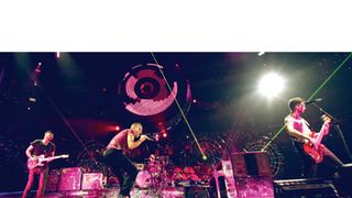 コールドプレイ、9年ぶりコンサート・フィルム1夜限りの劇場上映が決定!