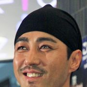 草なぎ剛、韓国人俳優との共演に笑顔! 得意の韓国語で通訳も!
