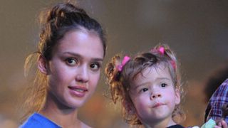 ジェシカ・アルバの家は土足厳禁