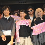 武井咲、中島美嘉らとバンド組んじゃう!?ライブイベントに飛び入り参加でノリノリ!