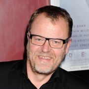 『ヒトラーの贋札』でアカデミー賞外国語映画賞を受賞した監督が描いたアメリカ作品のテーマは機能不全家族