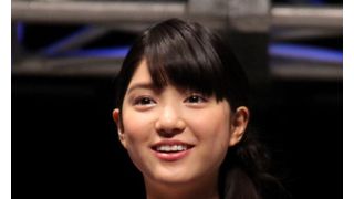 川島海荷、HUNTER×HUNTERステージにサプライズ登場!好きなタイプは「クラピカ」