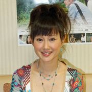 工藤夕貴、アイドルから国際派女優への道!芸能活動30年を振り返る