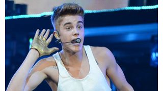 ジャスティン・ビーバーが激怒！ザ・ブラック・キーズのドラマーに侮辱