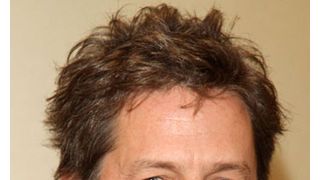 ヒュー・グラントに男児誕生!ママは中国人女優ティンラン・ホン