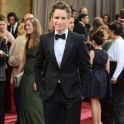 『レ・ミゼラブル』マリウス役のエディ・レッドメイン、GQ誌が選ぶ賞レースシーズンのベストドレッサーに!