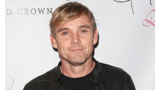 「NYPD BLUE」のリッキー・シュローダー、空港で女性従業員に暴力をふるったことを否定