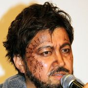 スギちゃん、トム・ハンクスに変身!俳優業に意欲!