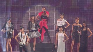 安室奈美恵がシークレットアーティスト！「東京ガールズコレクション」開幕！