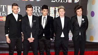 ワン・ダイレクションが最低バンド賞を受賞