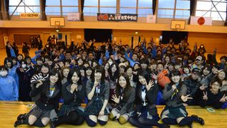 AKB48が被災地10か所で復興支援ライブ…大島優子、また来てくれたの声に感激