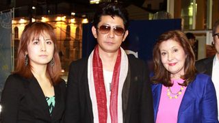 「私立探偵 濱マイク」貴重なファミリーショット実現！母と妹が横浜に駆けつける！