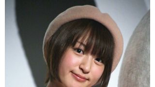 人気声優・小松未可子、憧れのミッフィーに感激!