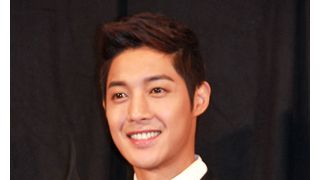 板尾創路も絶賛!キム・ヒョンジュンのスターオーラに会場メロメロ?