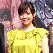 倉科カナ、上川隆也×中島みゆき舞台に恐縮