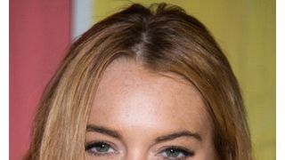 リンジー・ローハン、ゲスト出演したチャーリー・シーンのドラマからジュエリーなどを盗む?
