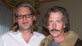 監督が明かすブラッド・ピットが殺し屋役を演じる話題作『ジャッキー・コーガン』とは?