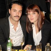 「ボードウォーク・エンパイア」のジャック・ヒューストンに女児誕生