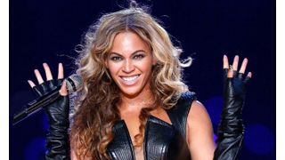 ブサイク写真が許せないビヨンセ、一般カメラマンの撮影を禁止に