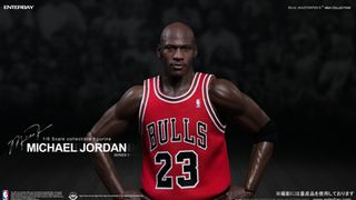 バスケの神様、マイケル・ジョーダンが超リアルフィギュアに!