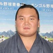 横綱・白鵬、長嶋、松井を祝福! 「引退するときは2人にアドバイスをもらいたい」