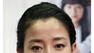 宮沢りえ、代役舞台の千秋楽に感極まる!満員の客席からスタンディングオベーション